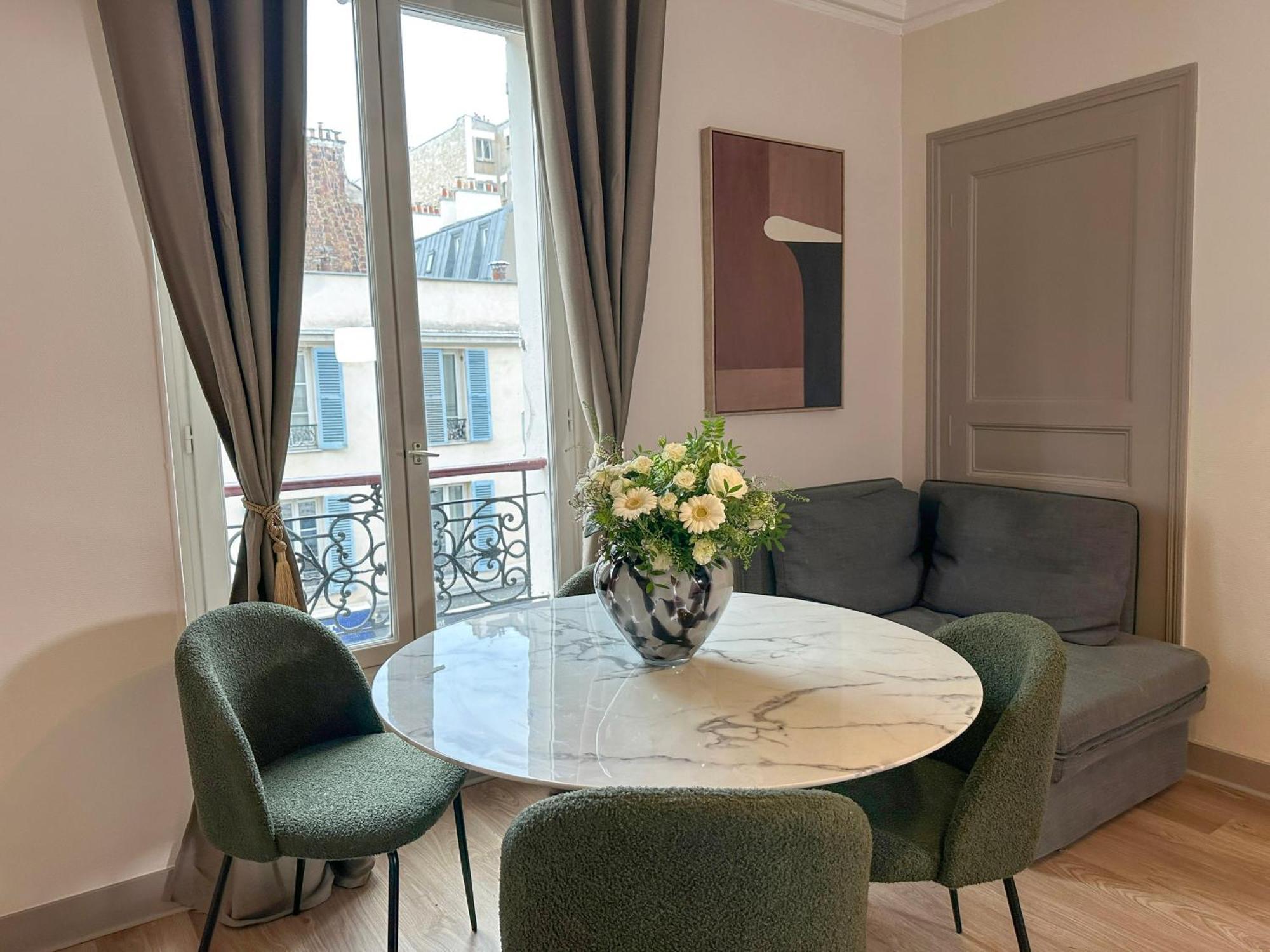 Champs Elysees Area Apartment Paris Bagian luar foto